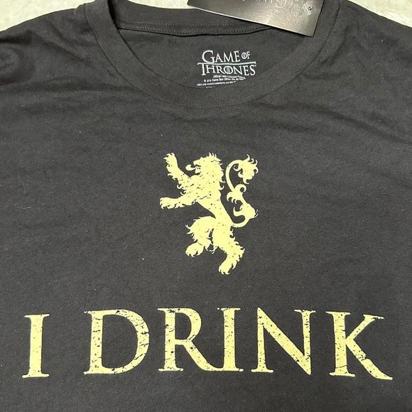 NWT Game of Thrones I Drink And I Know Things T-Shirt Black Adult S - Picture 4 of 6